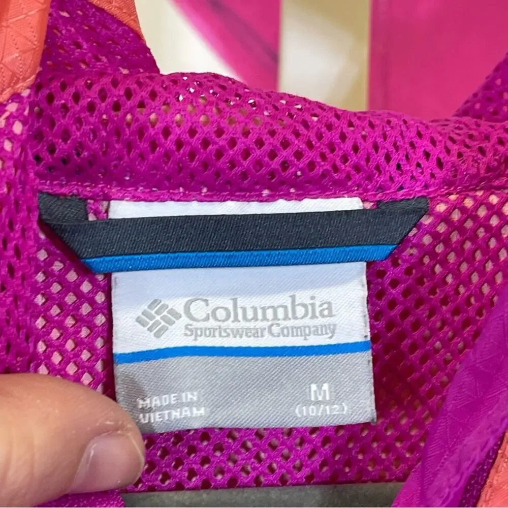Columbia Windbreaker Jacket. Size M(10/12). In excellent condition!